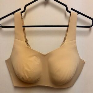 New without tags Knix Catalyst sports bra, size 7+, colour Warm Sand